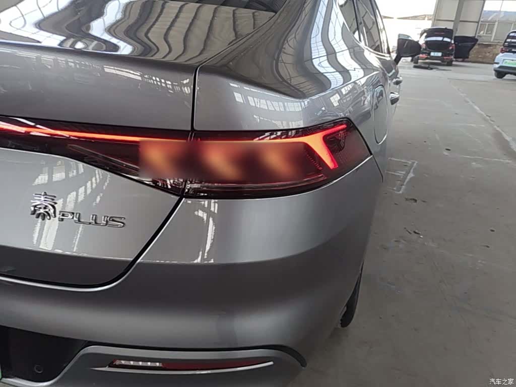 BYD Qin, 2022 8