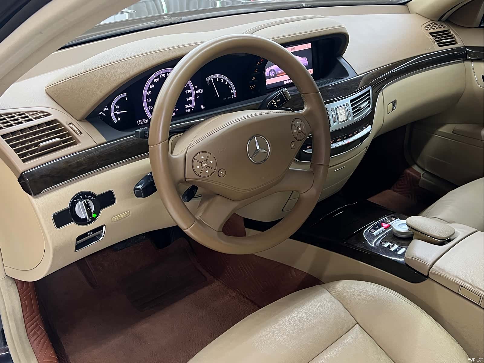 Mercedes-Benz S-Class, 2013 8