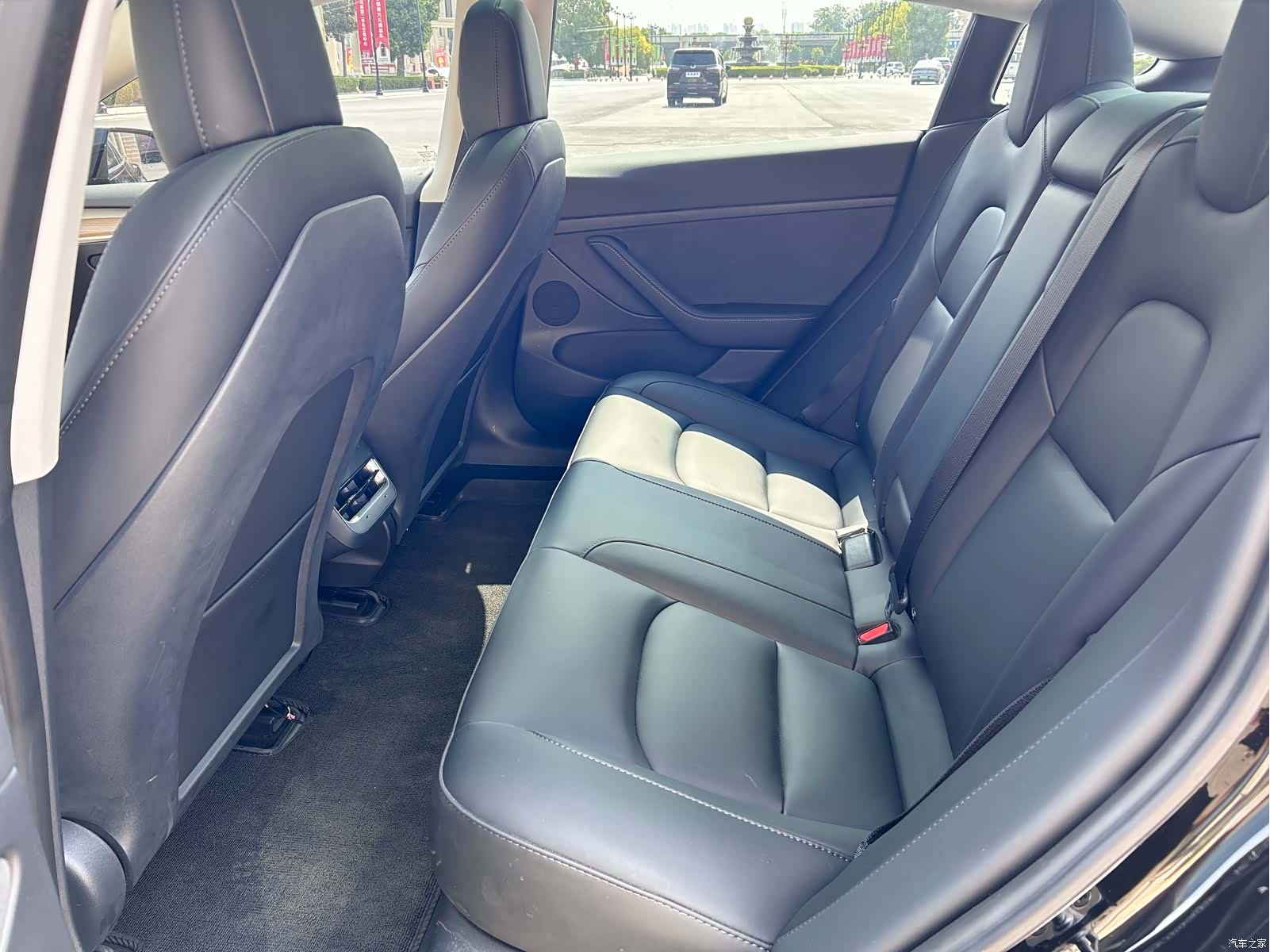 Tesla Model 3, 2023 6