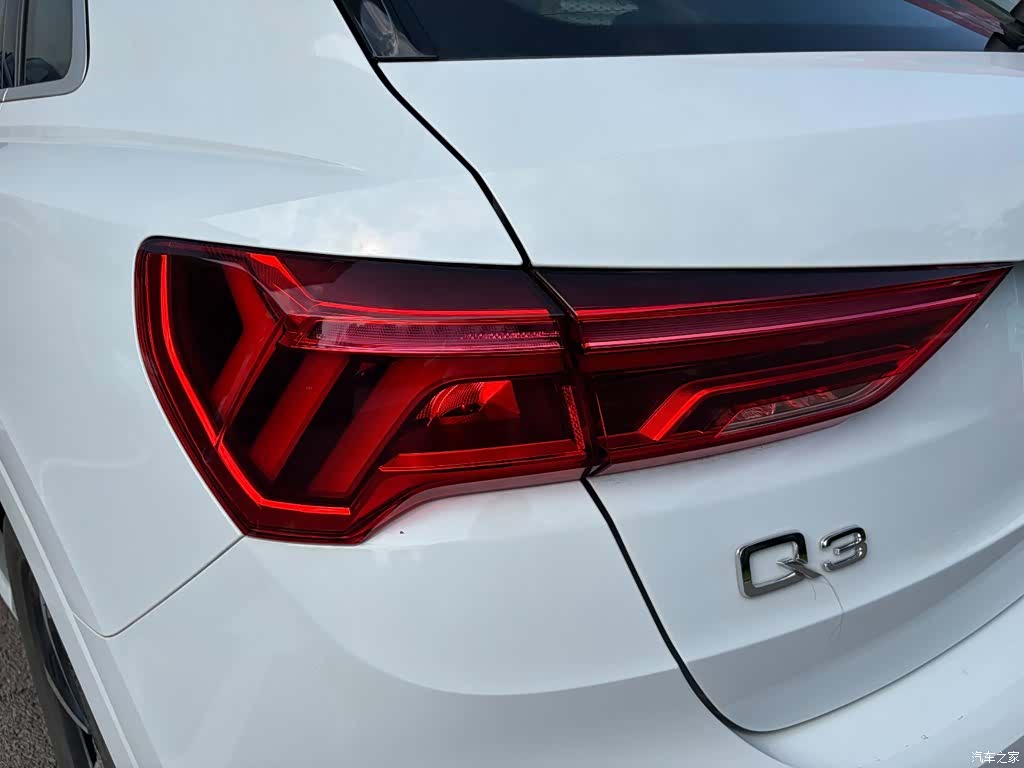 Audi Q3, 2025 30
