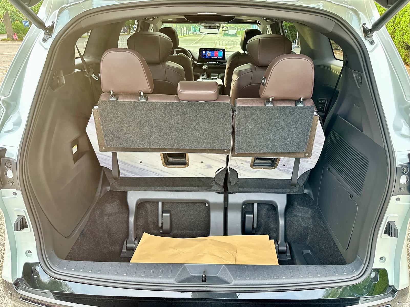 Toyota Sienna, 2023 53