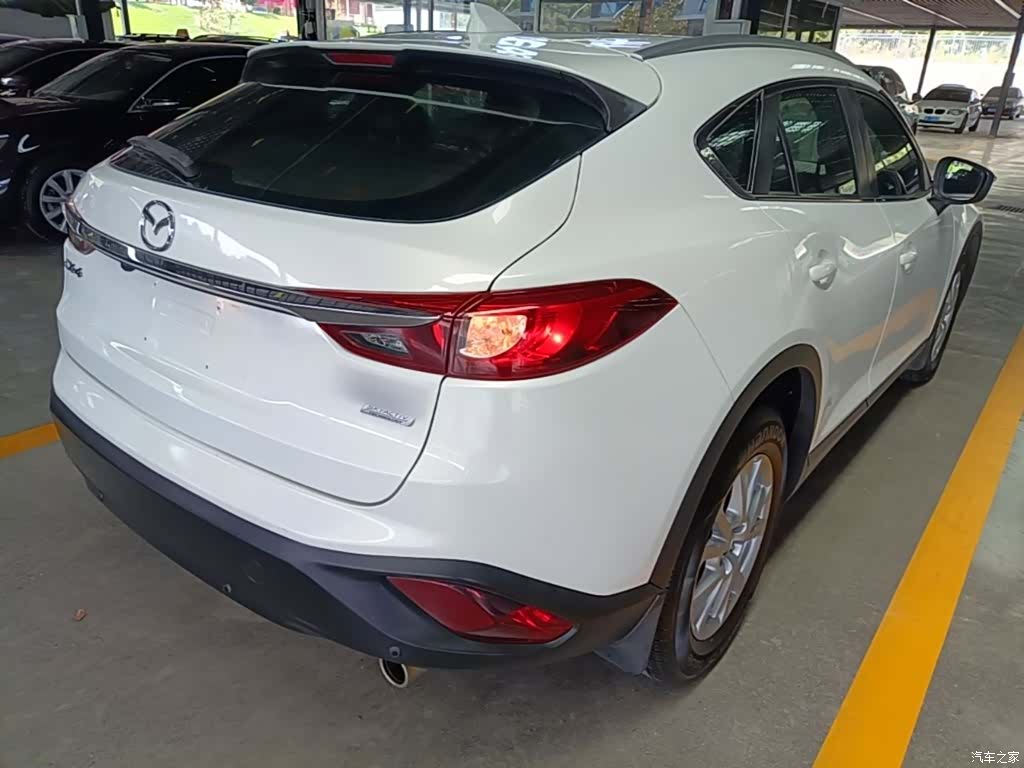 Mazda CX-4, 2017 7