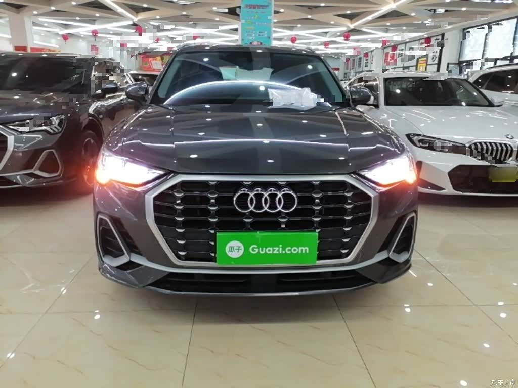 Audi Q3, 2022 3