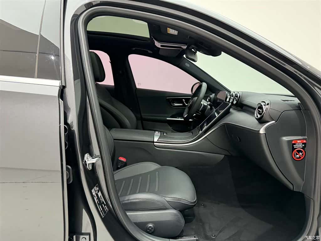 Mercedes-Benz C-Class, 2022 19