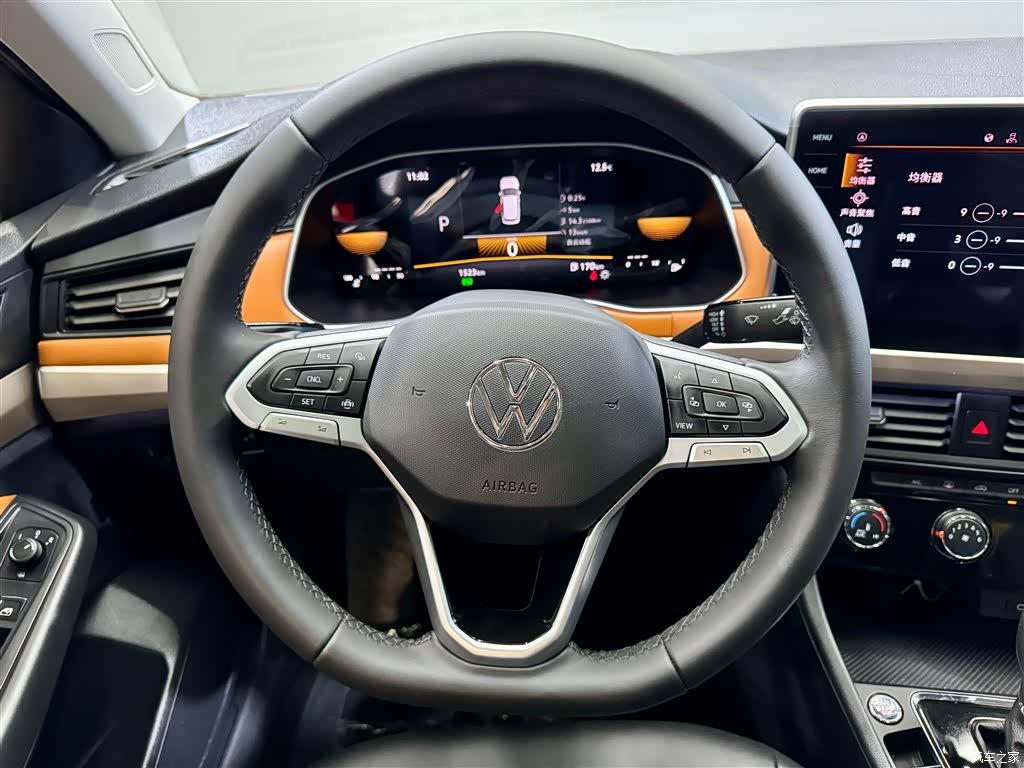 Volkswagen Bora, 2025 14