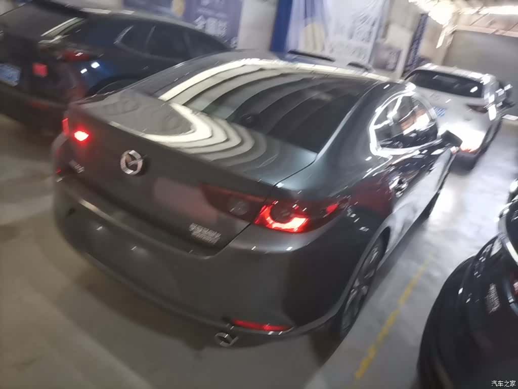 Mazda Mazda3, 2022 7