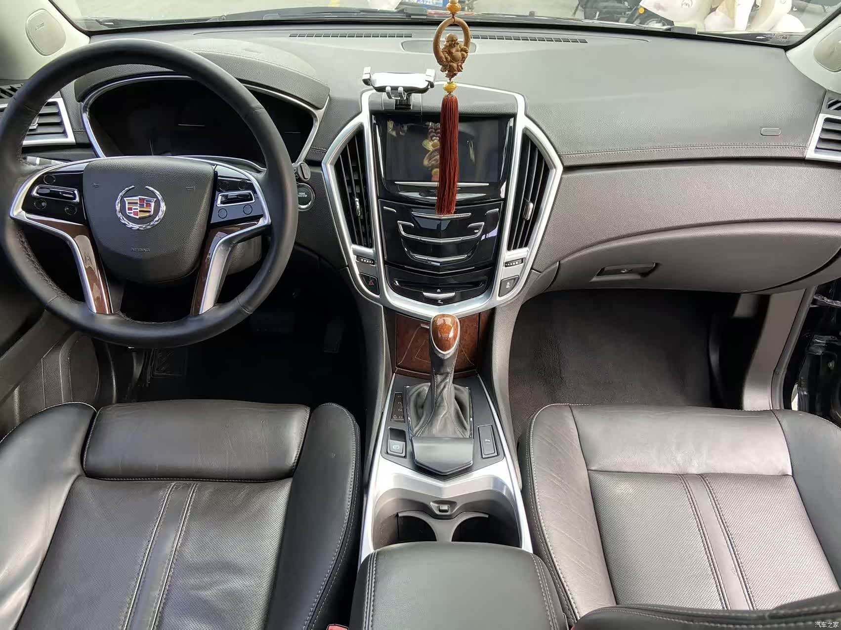 Cadillac SRX, 2013 11