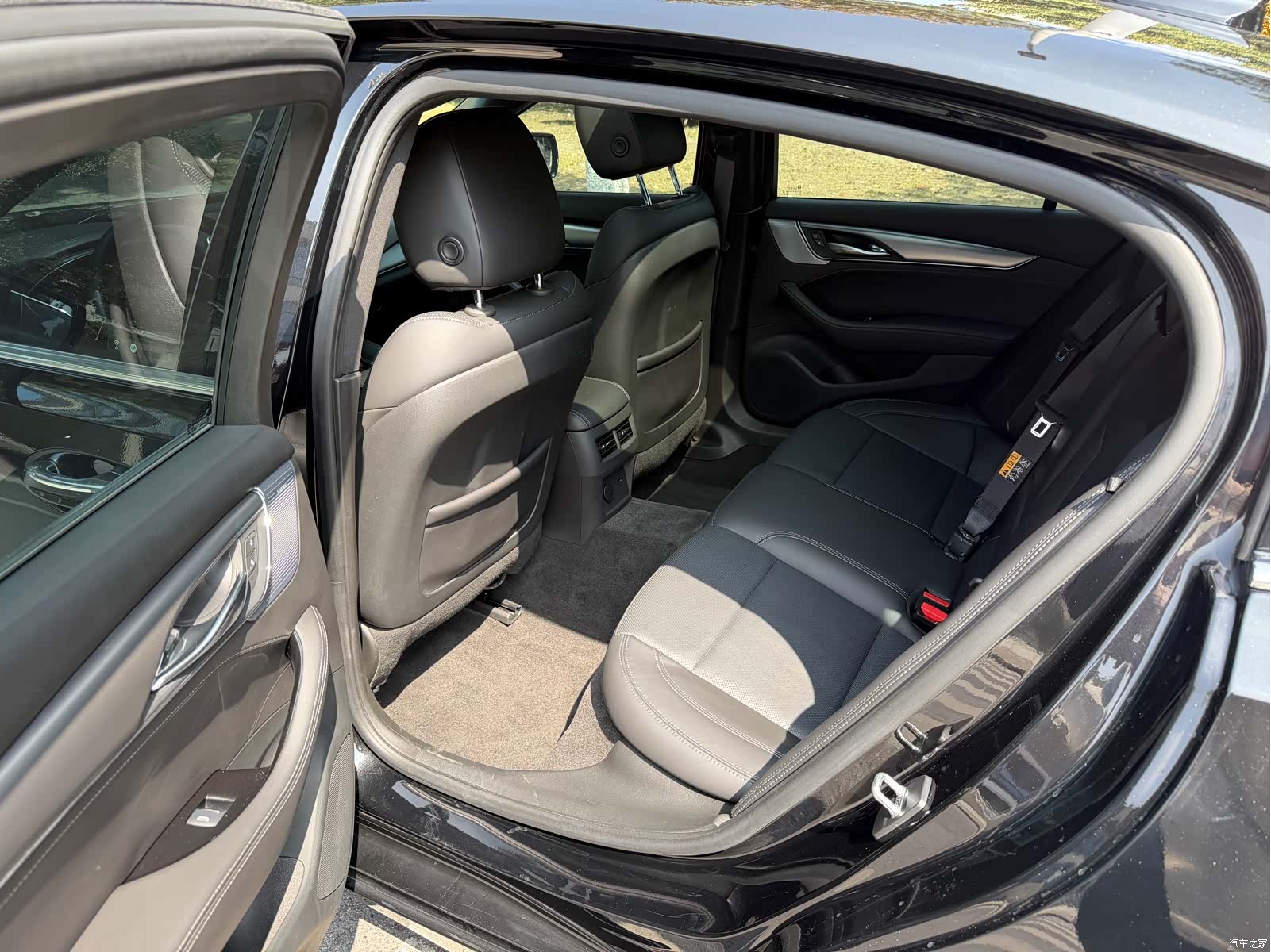 Cadillac CT5, 2023 10