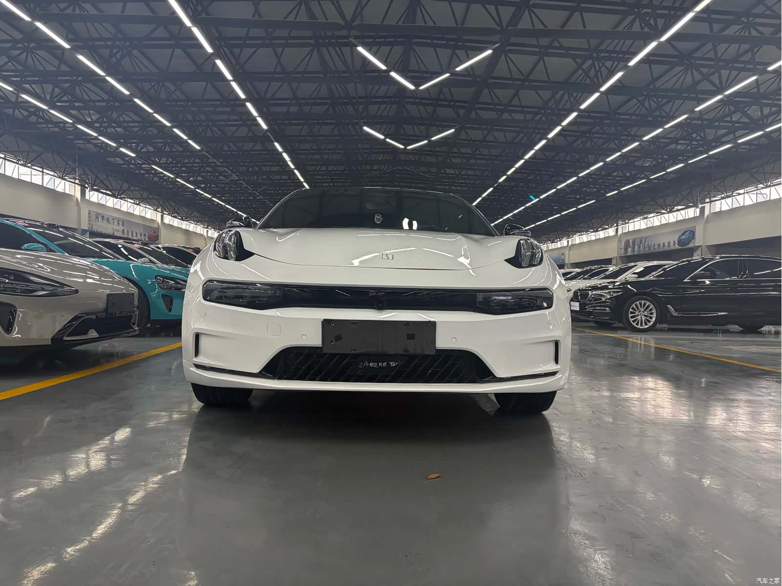 Zeekr 001, 2024 2