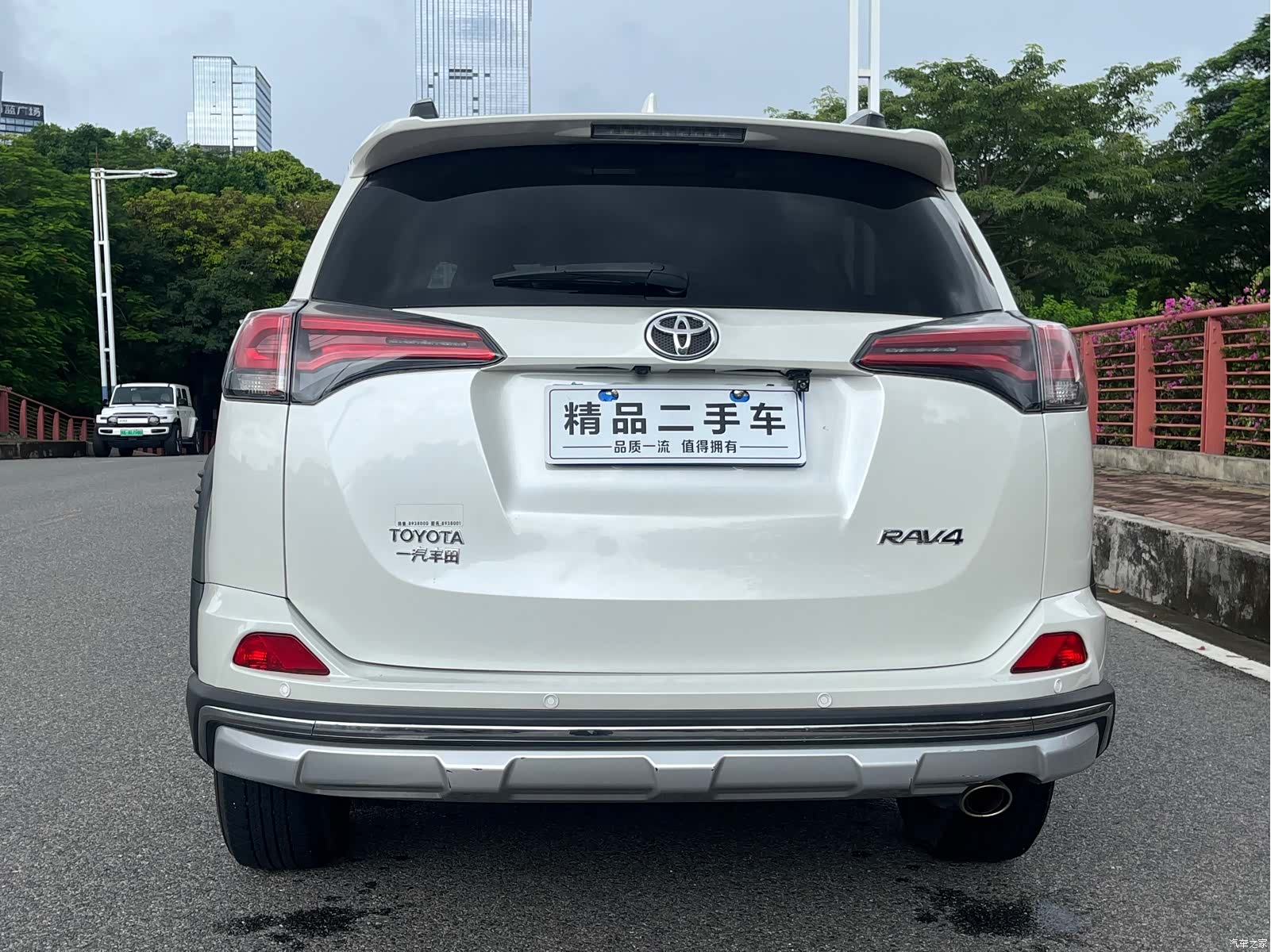 Toyota RAV4, 2019 6