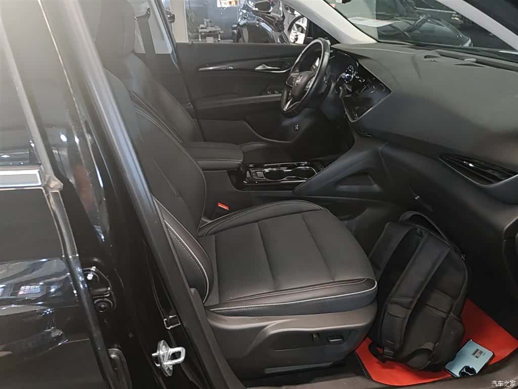 Buick Envision Plus, 2023 25