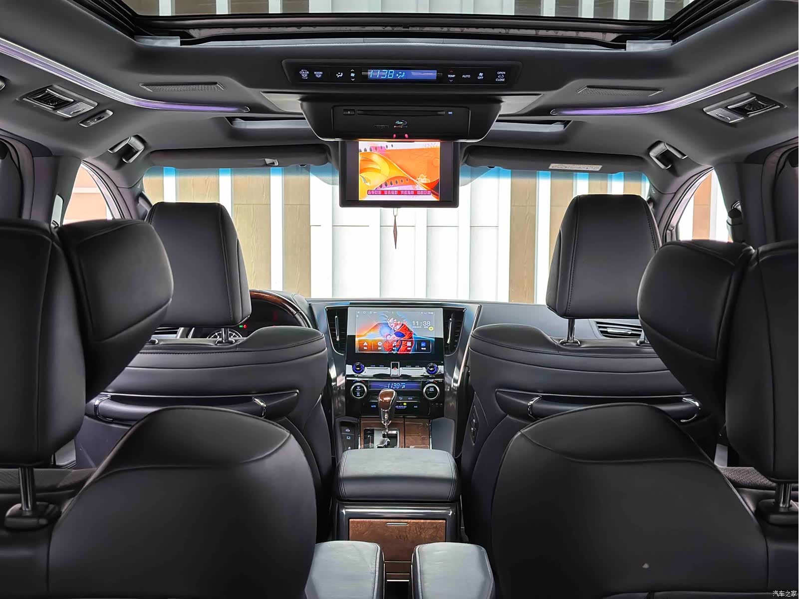 Toyota Alphard, 2020 17