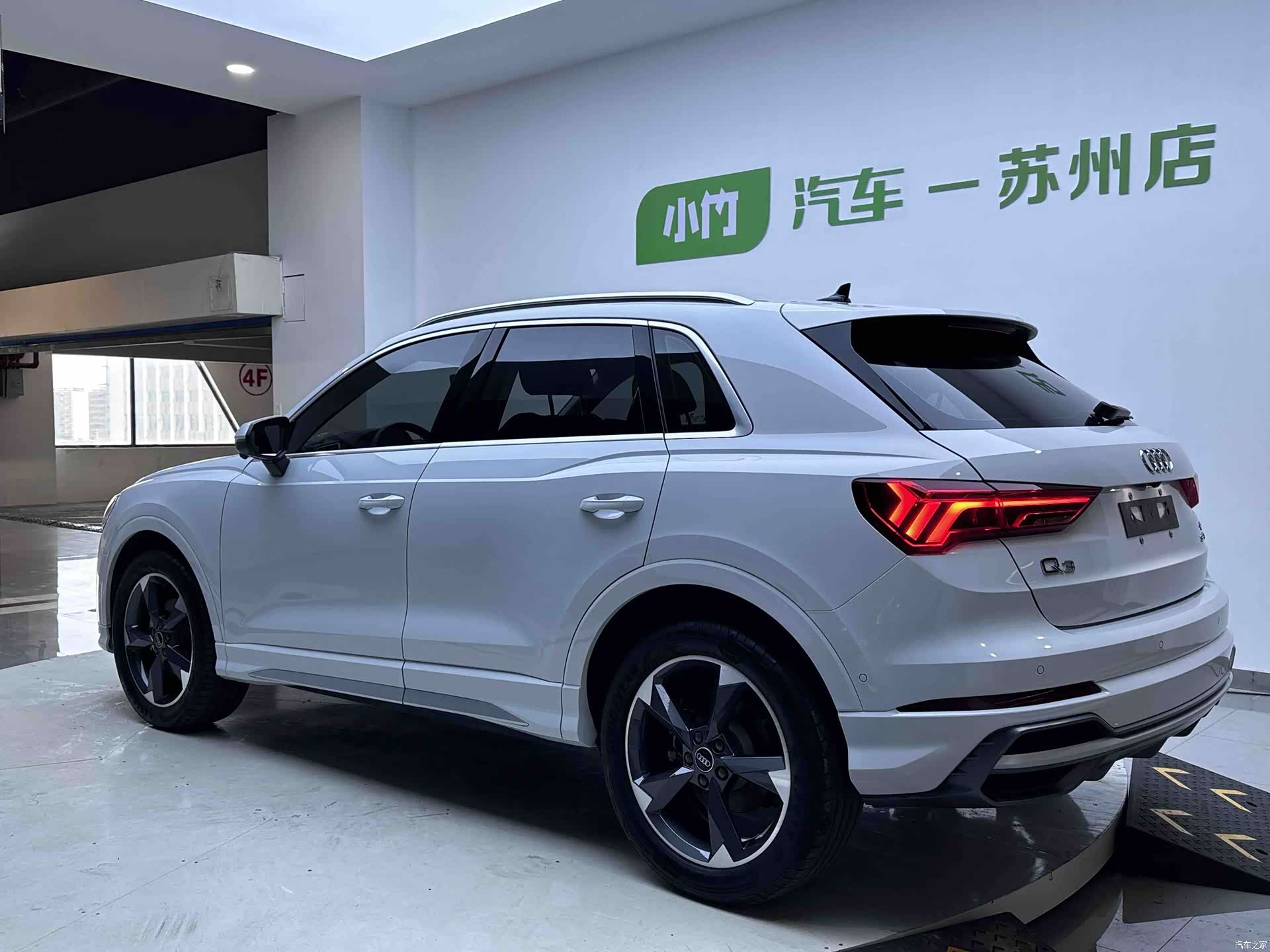 Audi Q3, 2023 все фото