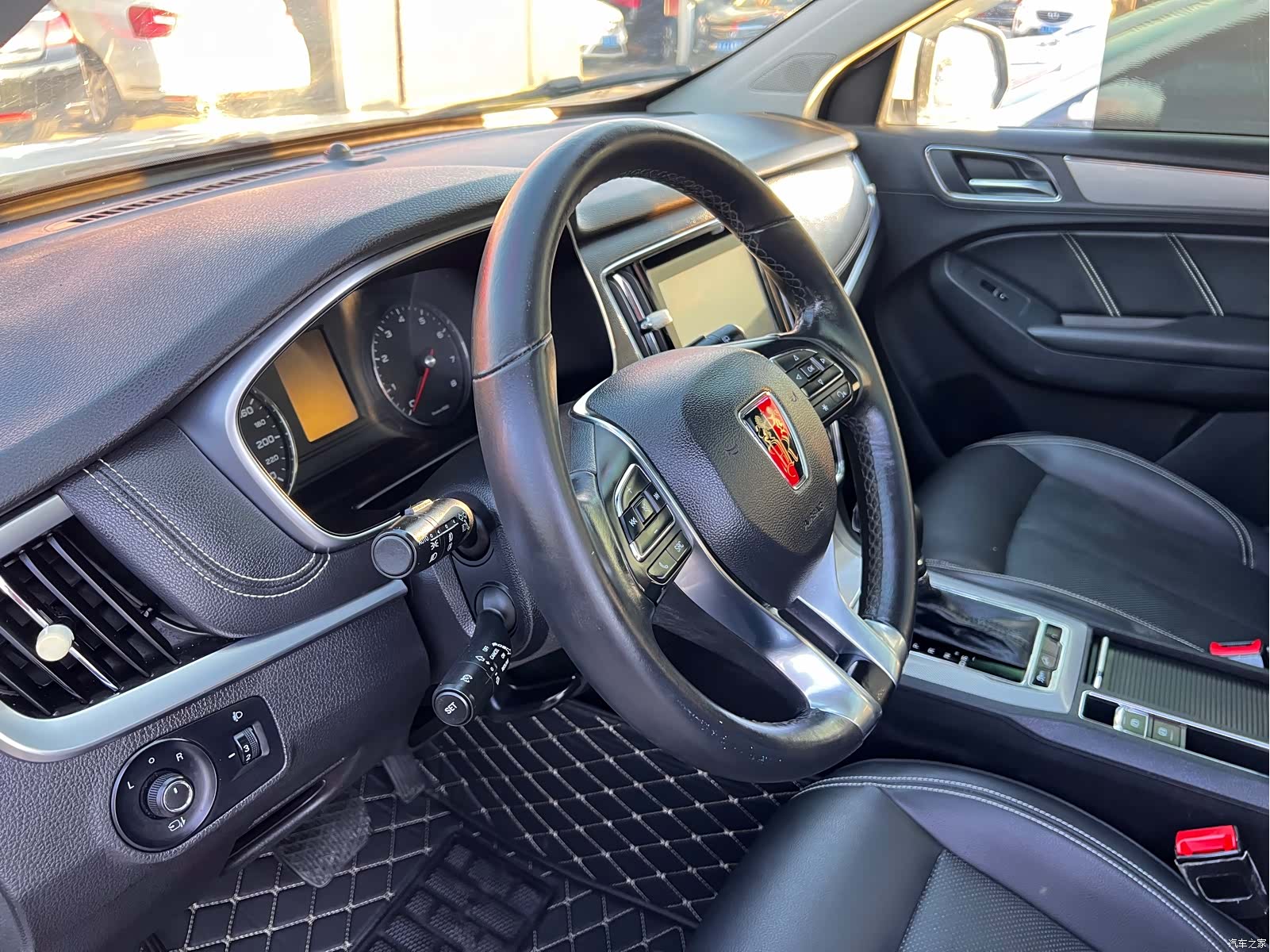 Roewe RX5, 2018 6