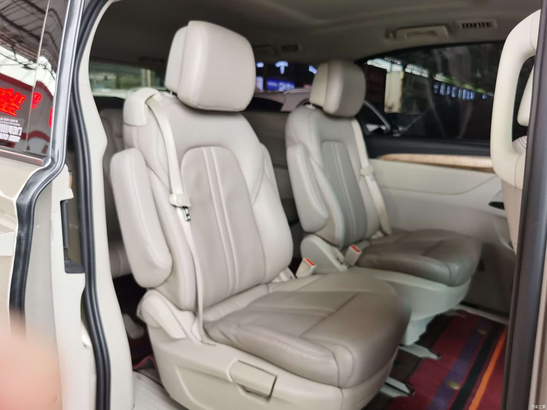 Buick GL8, 2017 7
