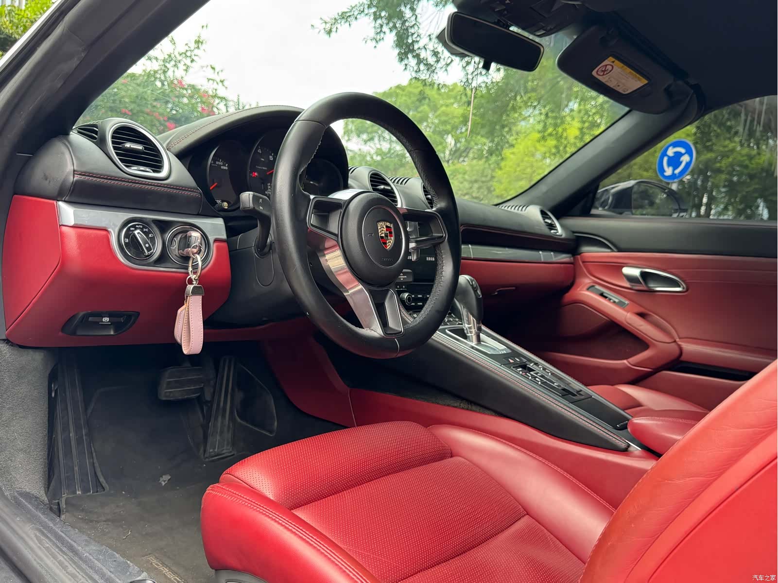 Porsche Boxster, 2018 9