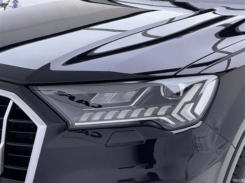 Audi Q7, 2021 9