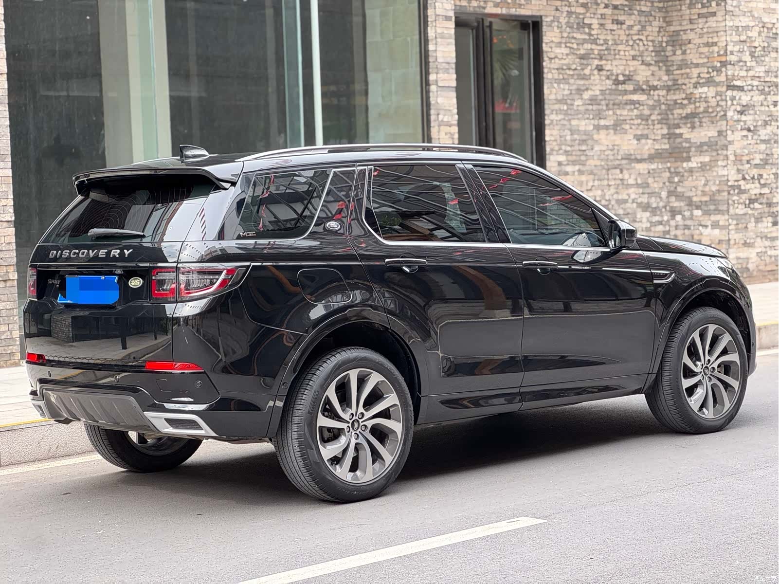 Land Rover Discovery, 2023 12