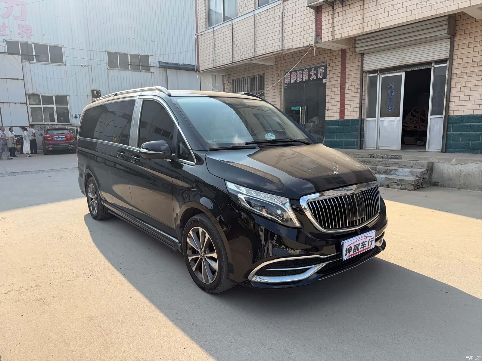 Mercedes-Benz V-Class, 2020 3