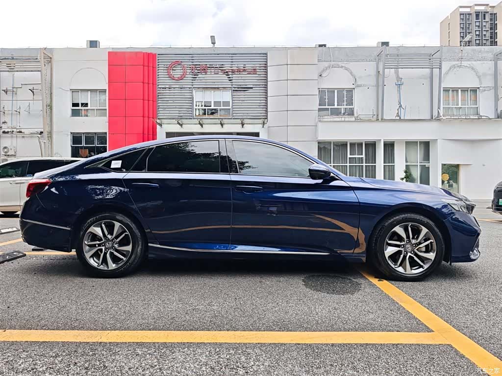 Honda Inspire, 2021 4