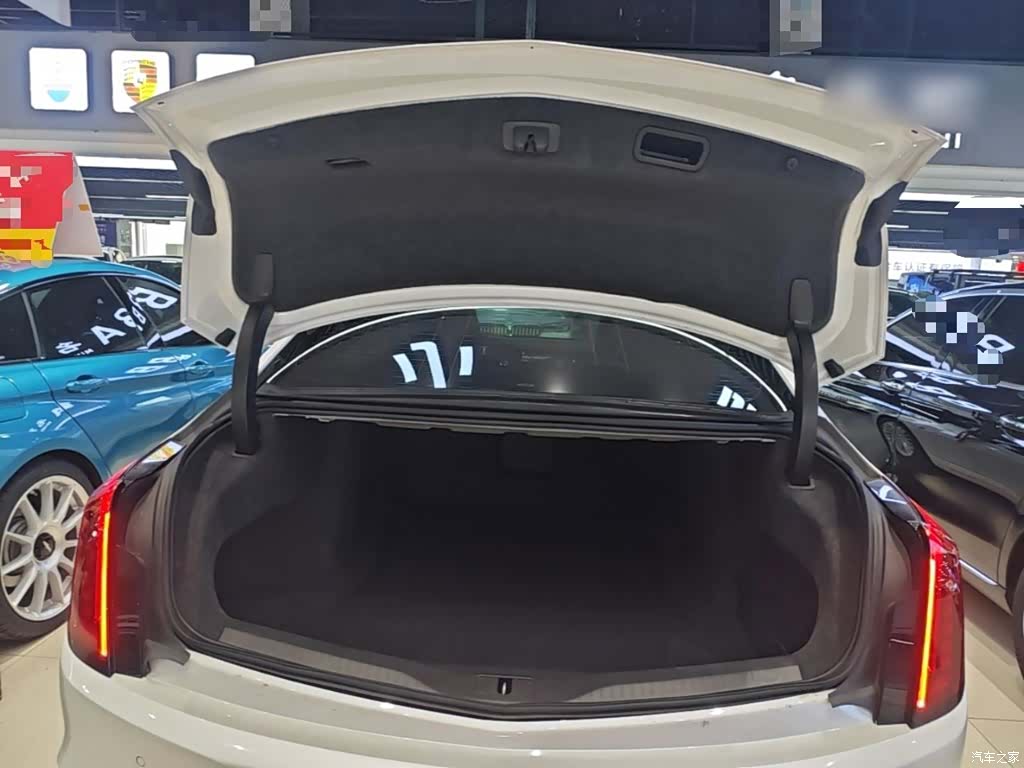Cadillac CT6, 2023 19