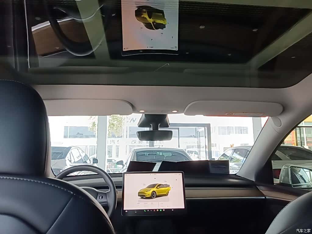 Tesla Model Y, 2023 18