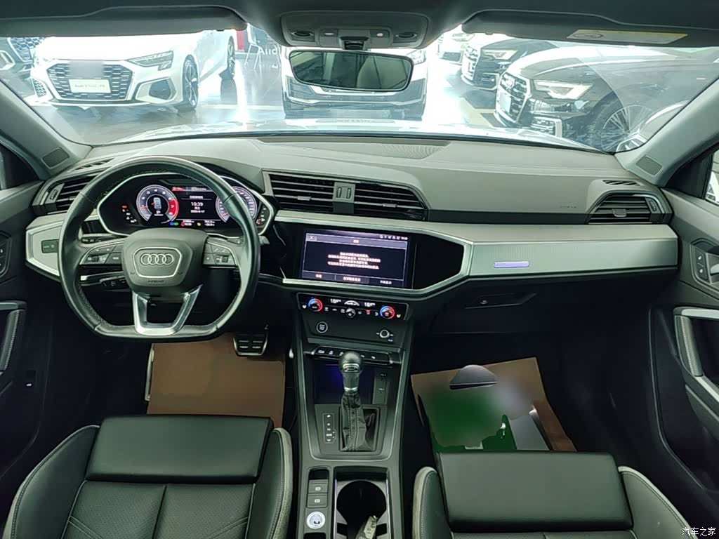 Audi Q3, 2024 10