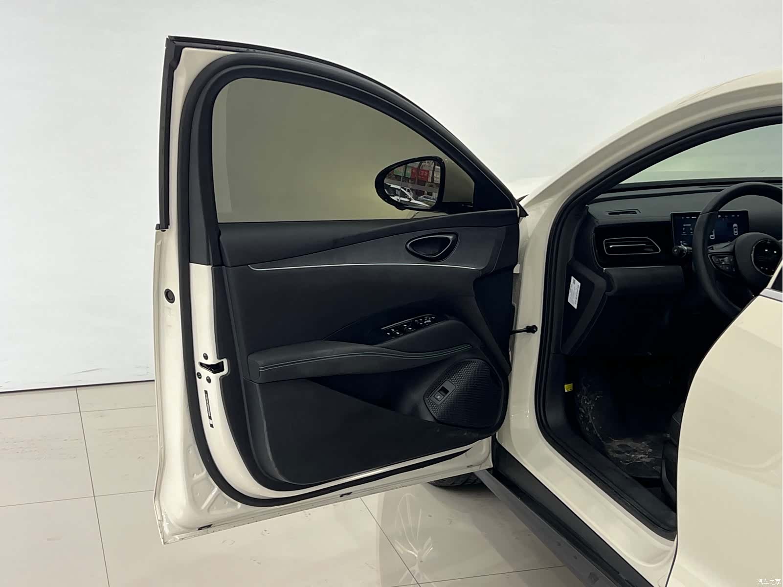 BYD Seal, 2025 13