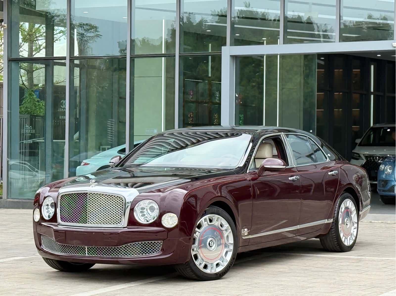 Bentley Mulsanne, 2012 2