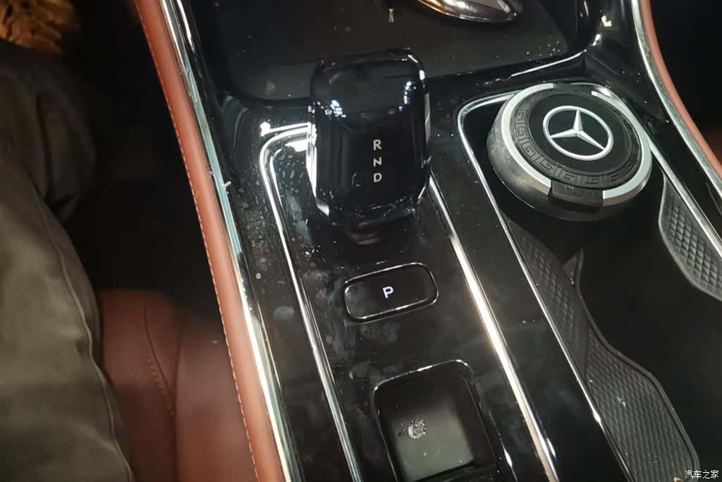 Geely Emgrand, 2026 16