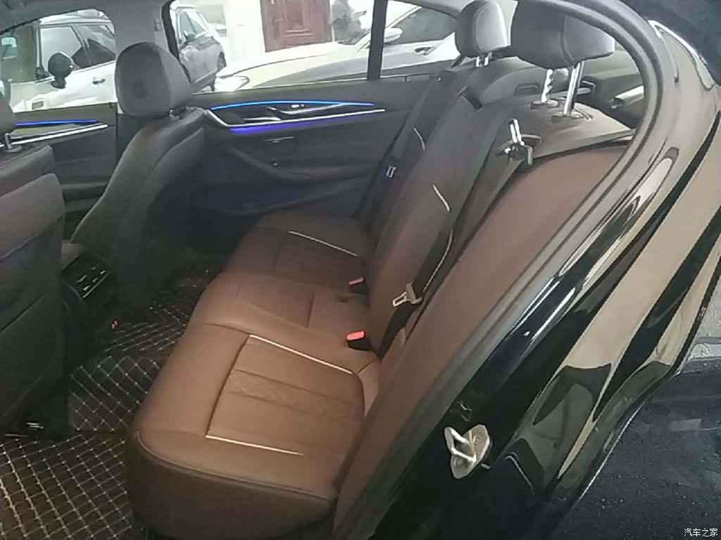 BMW 5 Series, 2022 17