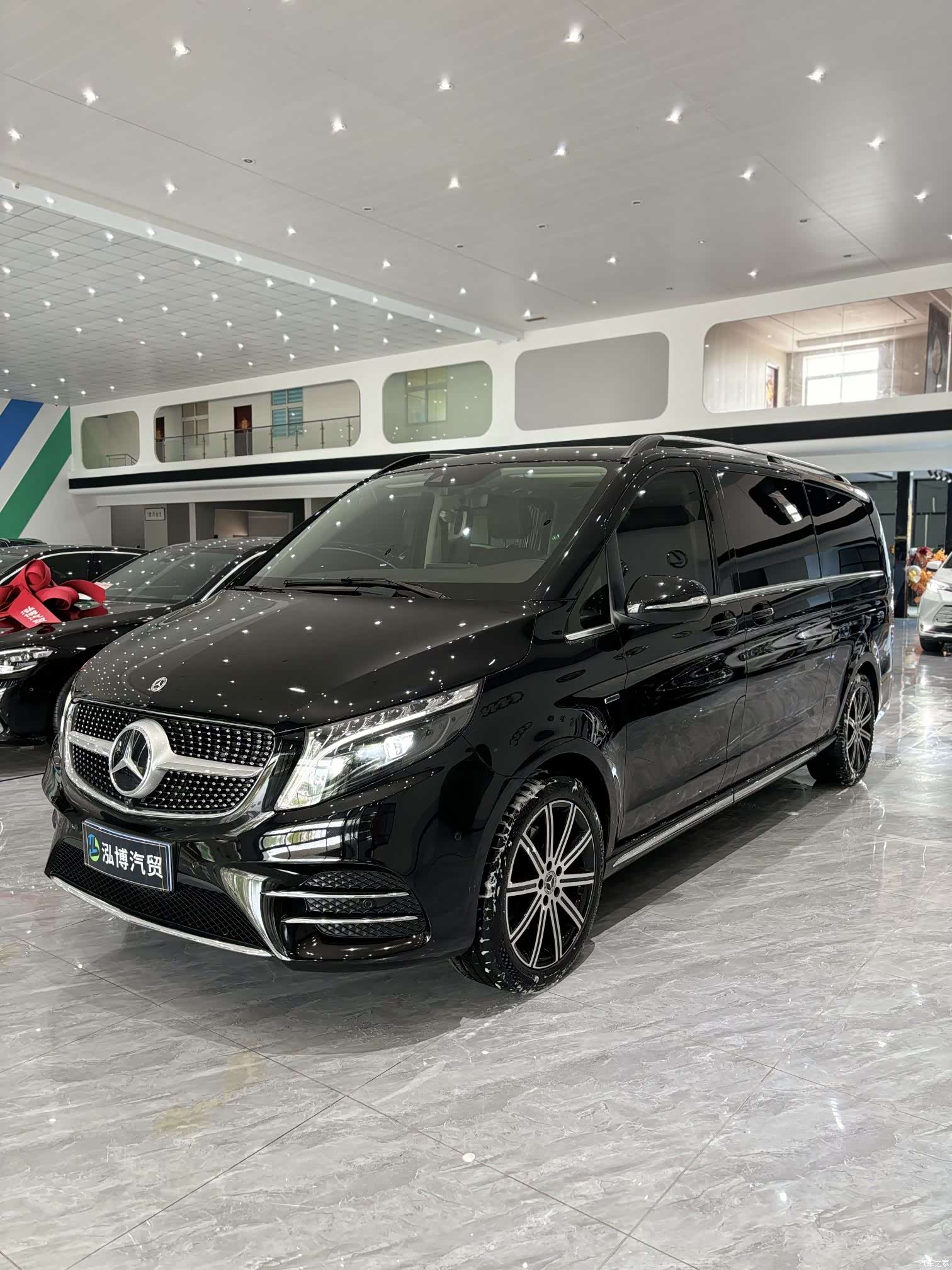 Mercedes-Benz V-Class, 2023 1