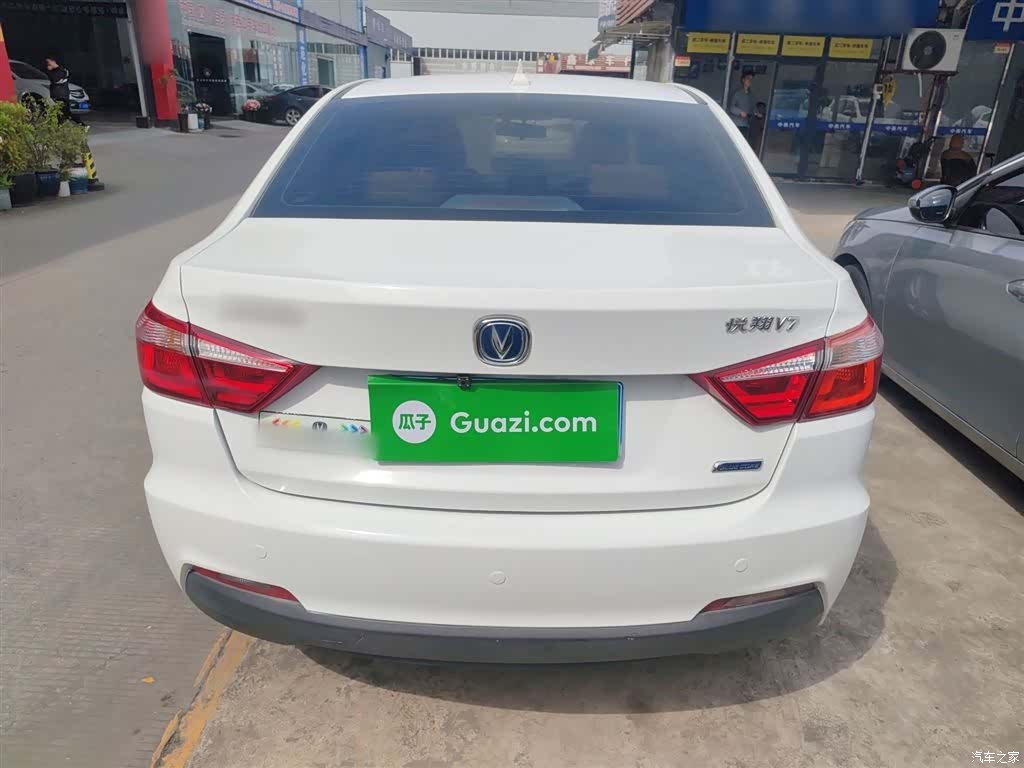 Changan V7, 2016 6