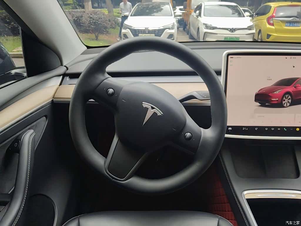 Tesla Model Y, 2022 11