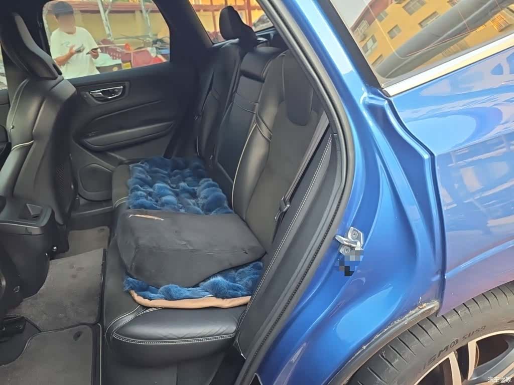 Volvo XC60, 2018 15