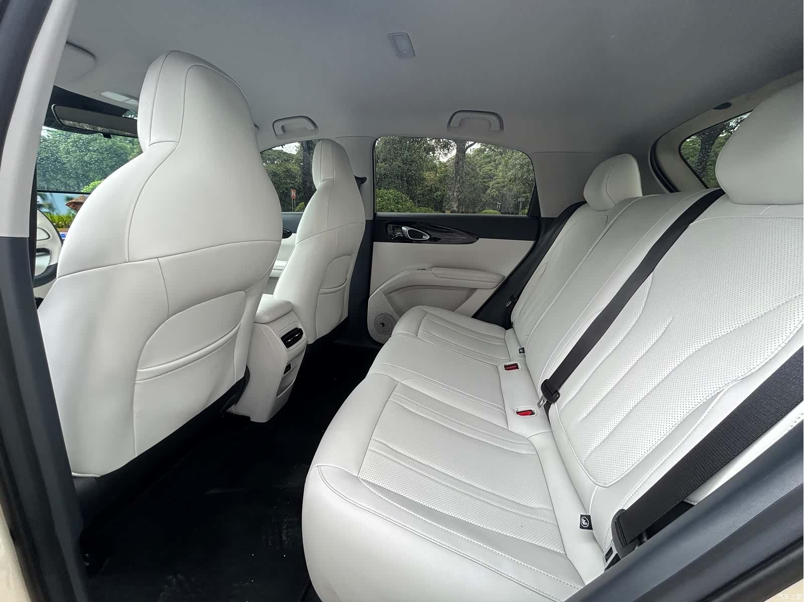 Geely Xingyuan, 2025 11