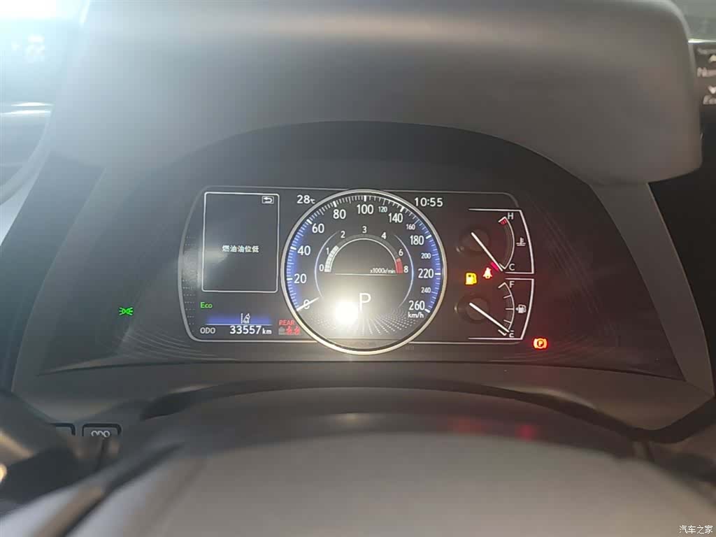 Lexus ES, 2023 12