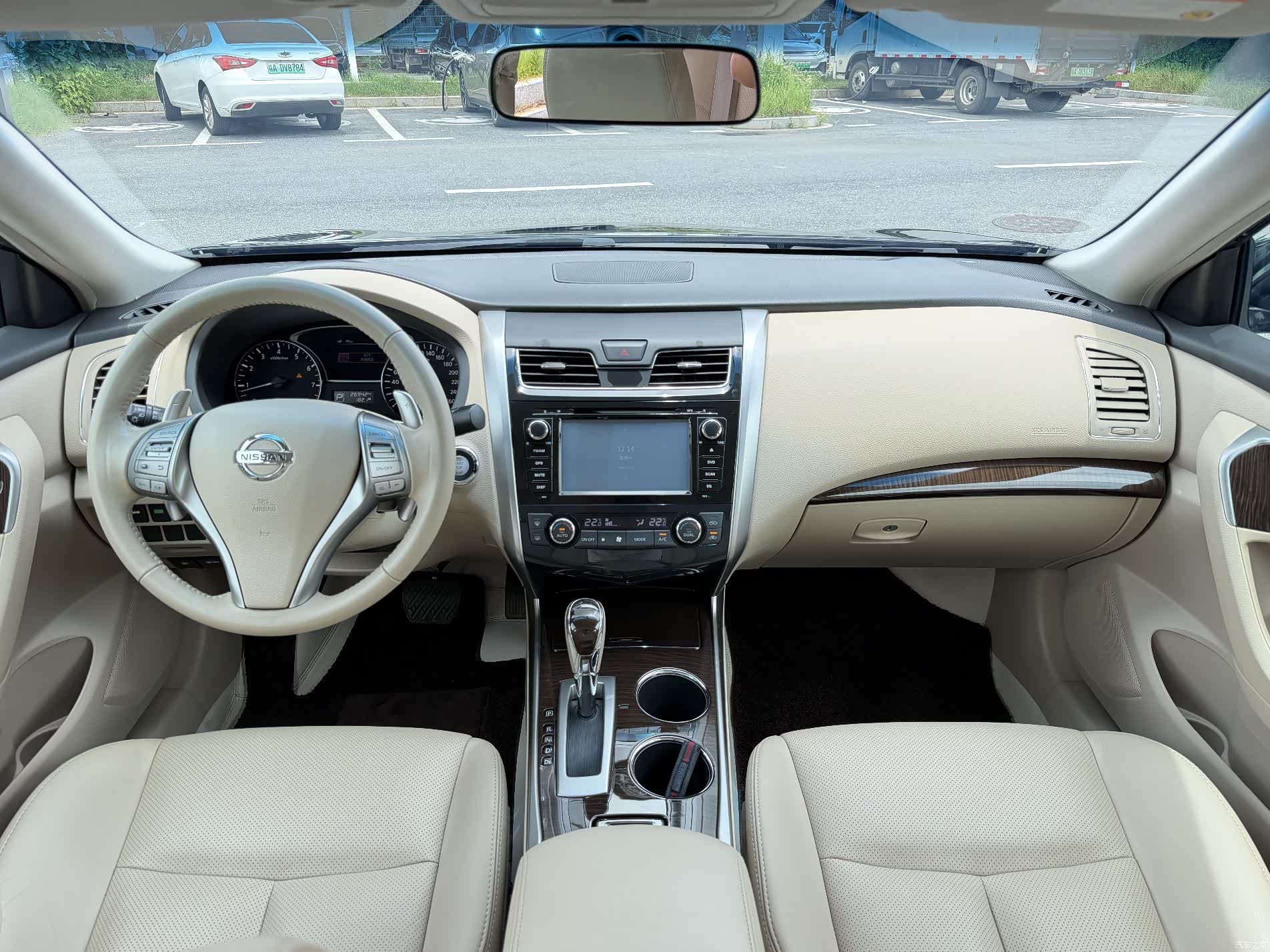 Nissan Teana, 2013 6