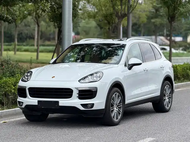 Porsche Cayenne 2016 — купить из Китая под заказ