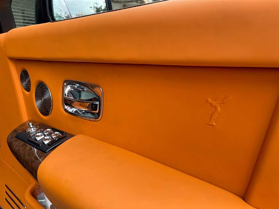 Rolls-Royce Phantom
