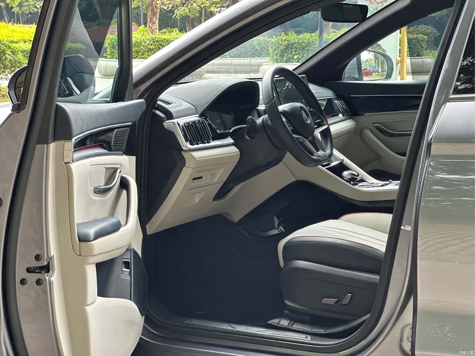 BYD Song, 2022 11