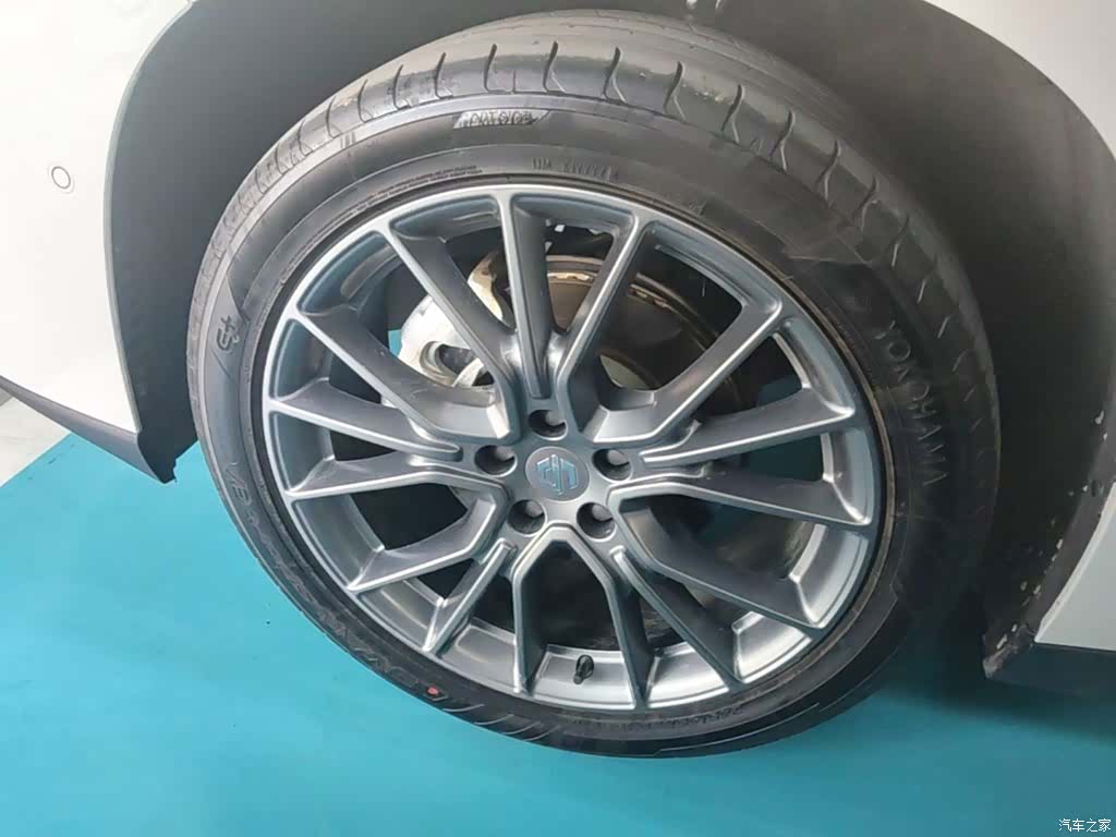 Leapmotor C10, 2025 23