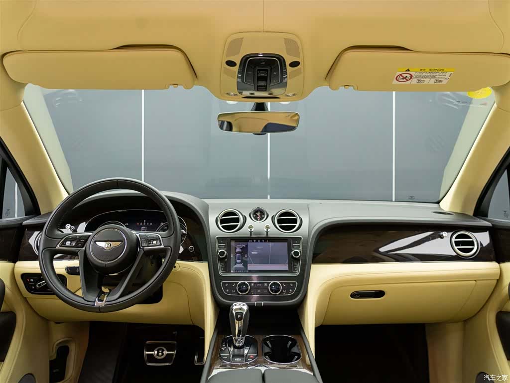 Bentley Bentayga, 2020 17