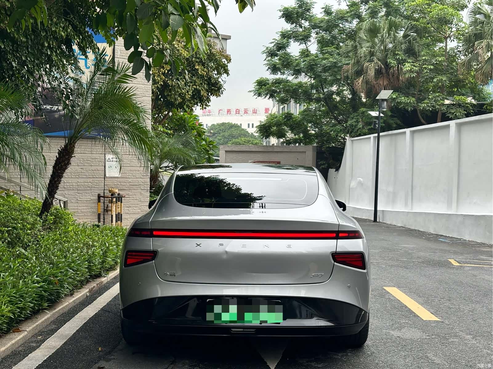 Xpeng P7, 2021 6
