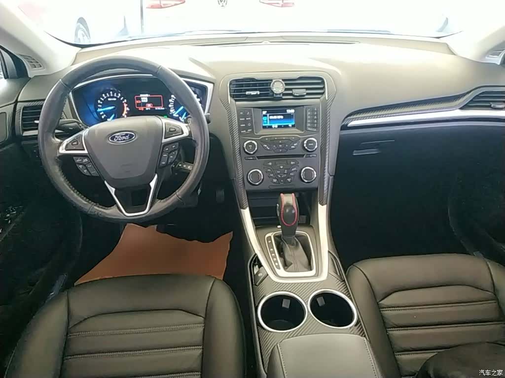Ford Mondeo, 2015 10