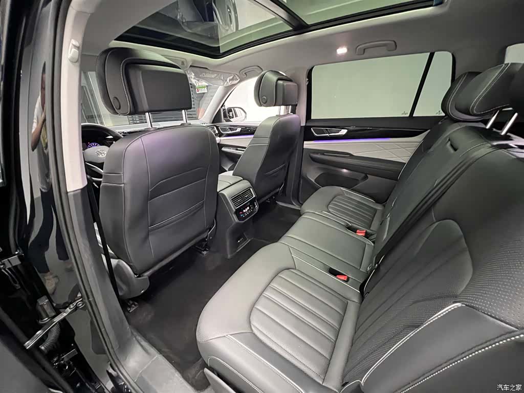 Volkswagen Teramont, 2023 13