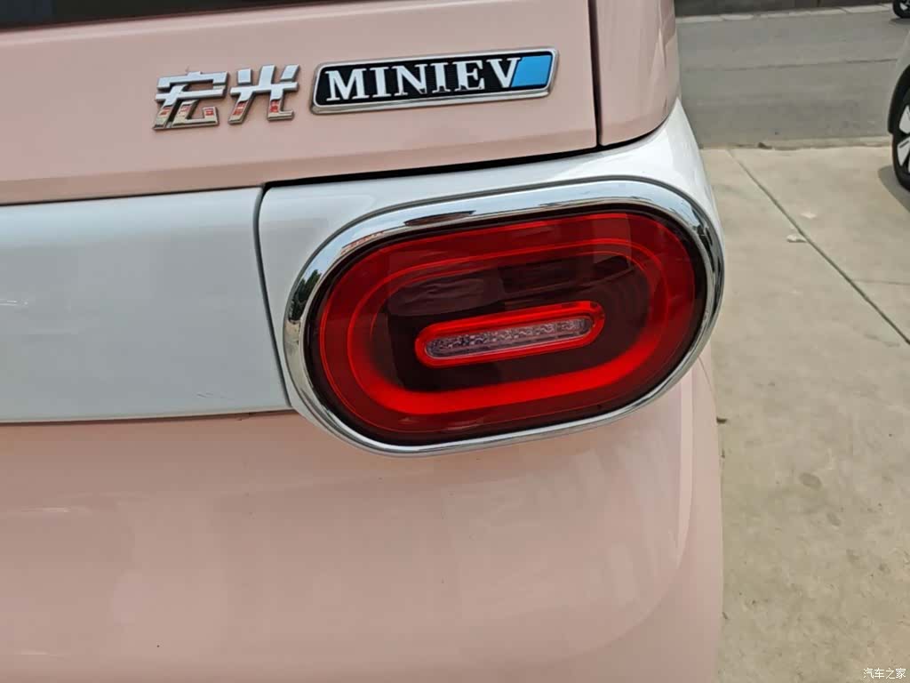 Wuling MINIEV, 2024 8