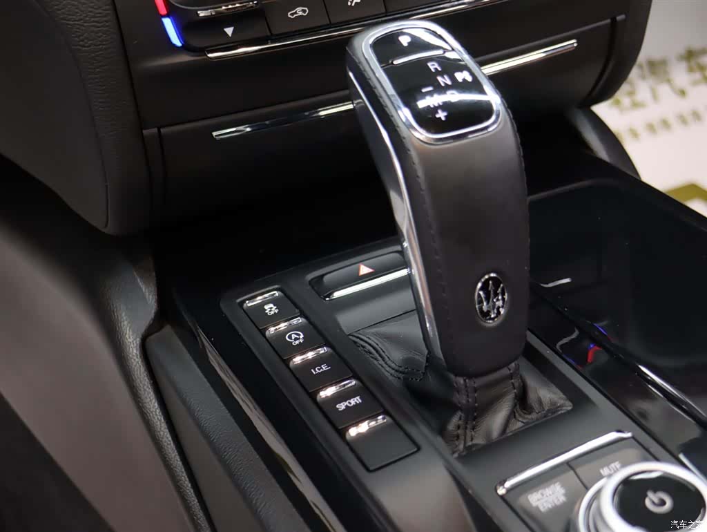 Maserati Ghibli, 2023 15