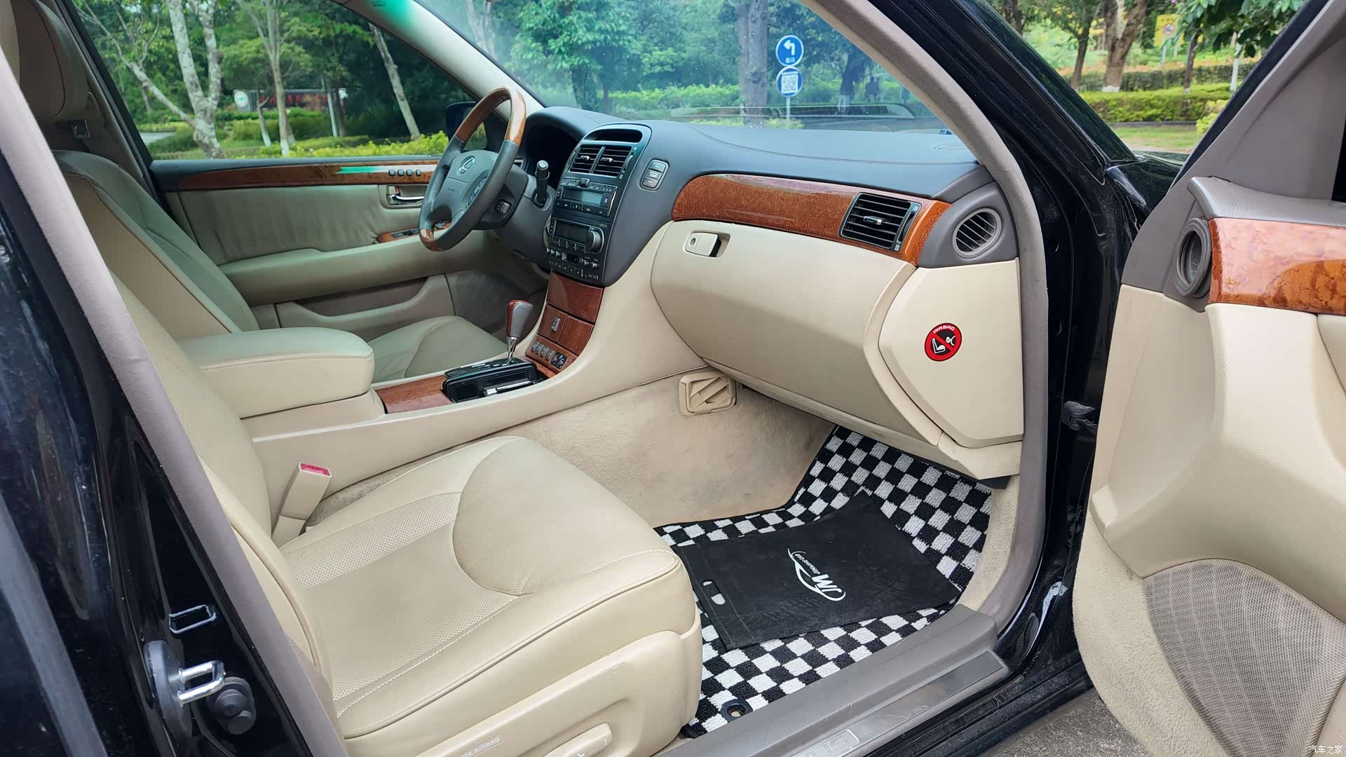Lexus LS, 2004 42