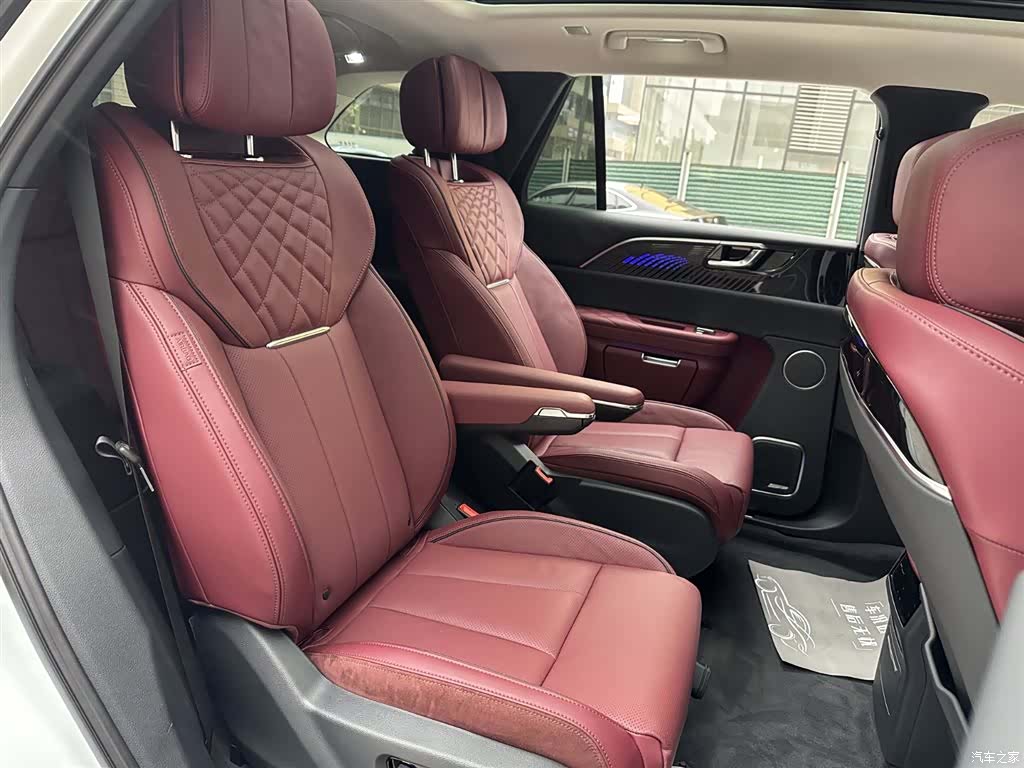 Hongqi E-HS9, 2023 16